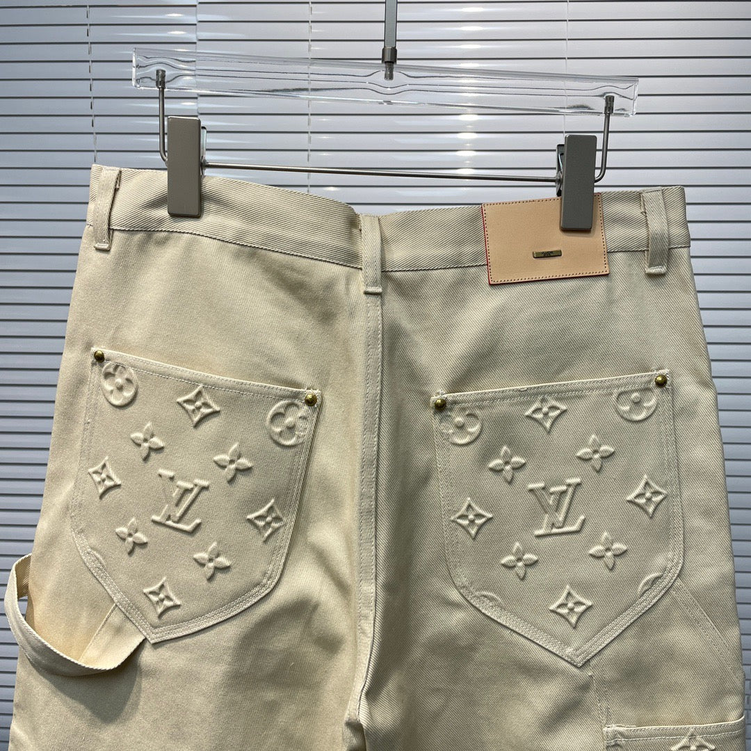 Khaki Short - Sizes 30,31