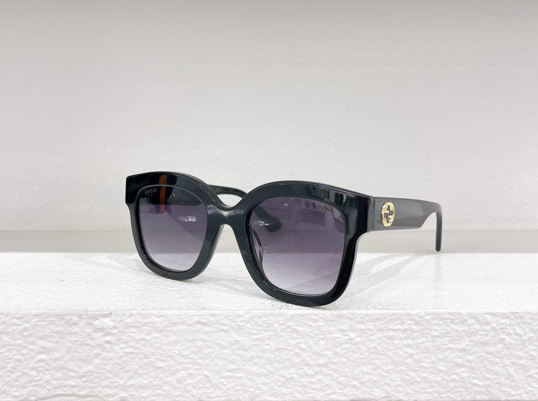 Black,Brown and Blue Sunglass