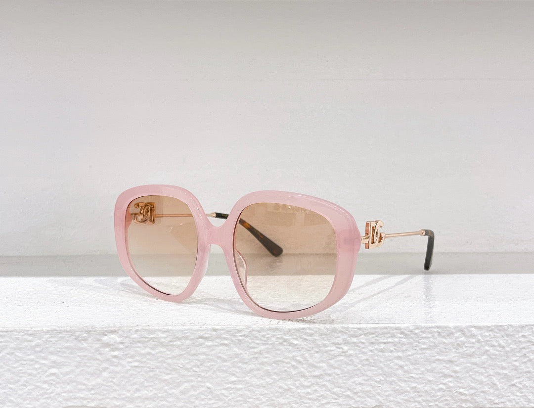 Sky blue,White,Black and Pink Sunglass