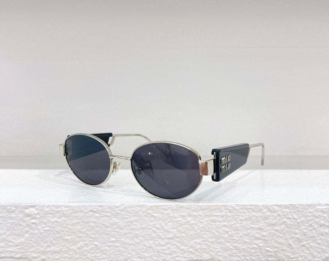 Black,Brown and Blue Sunglass