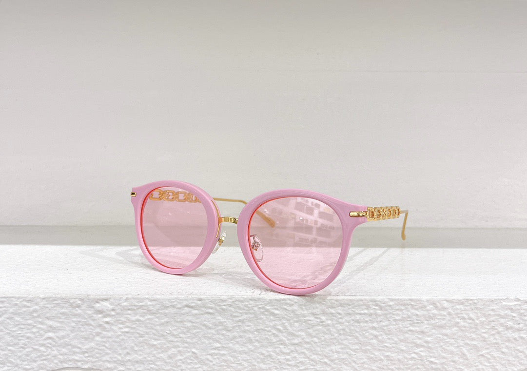 Black,Brown,White and Pink Sunglass