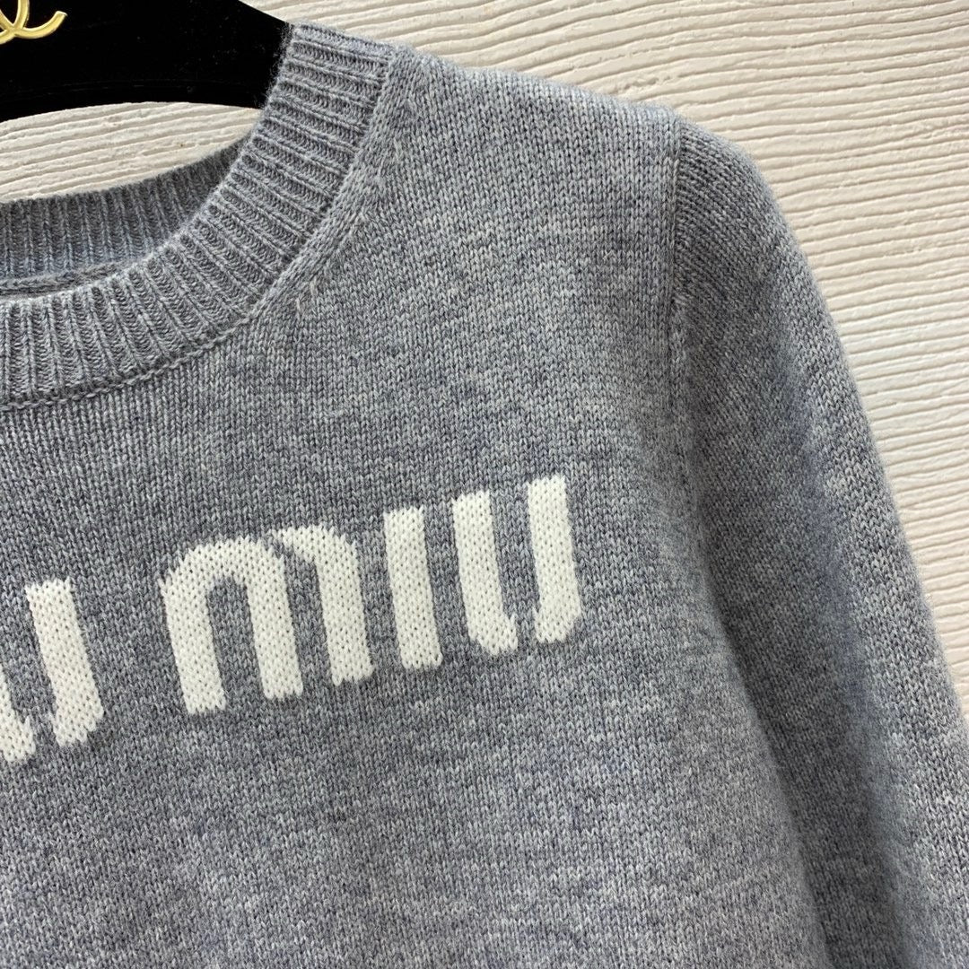 Grey Sweatshirt