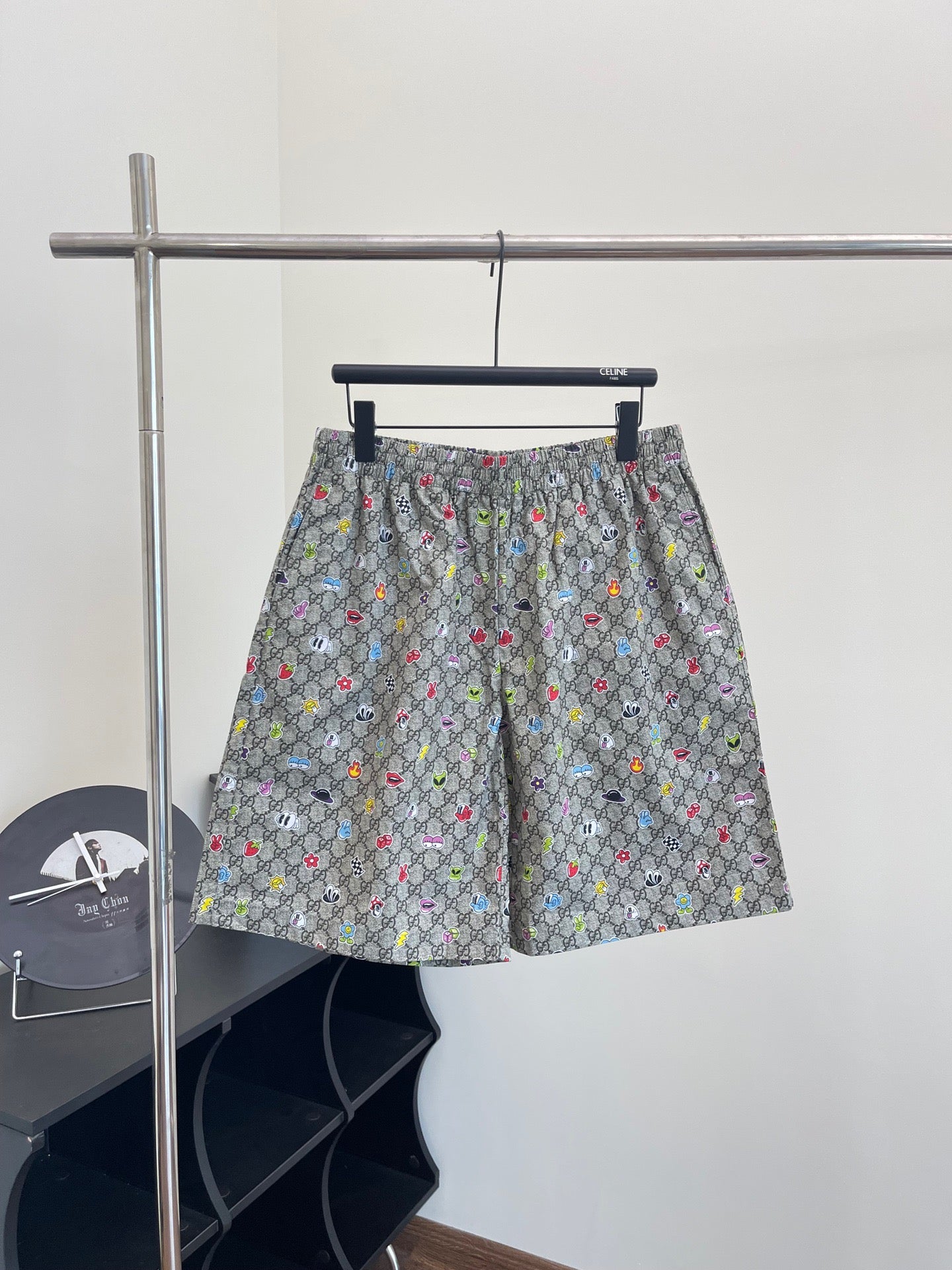 Multi-color Short