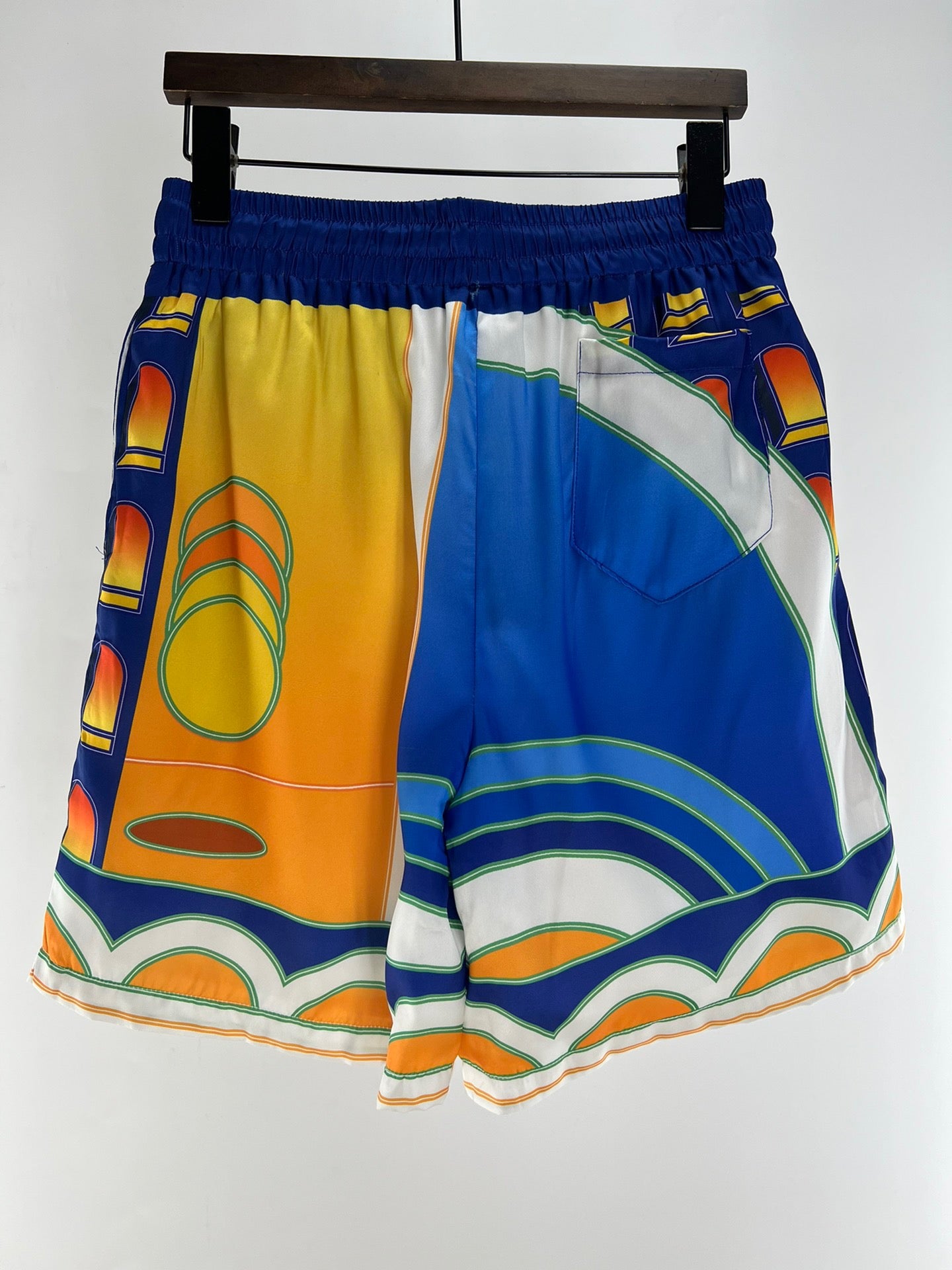 Multi-color Short