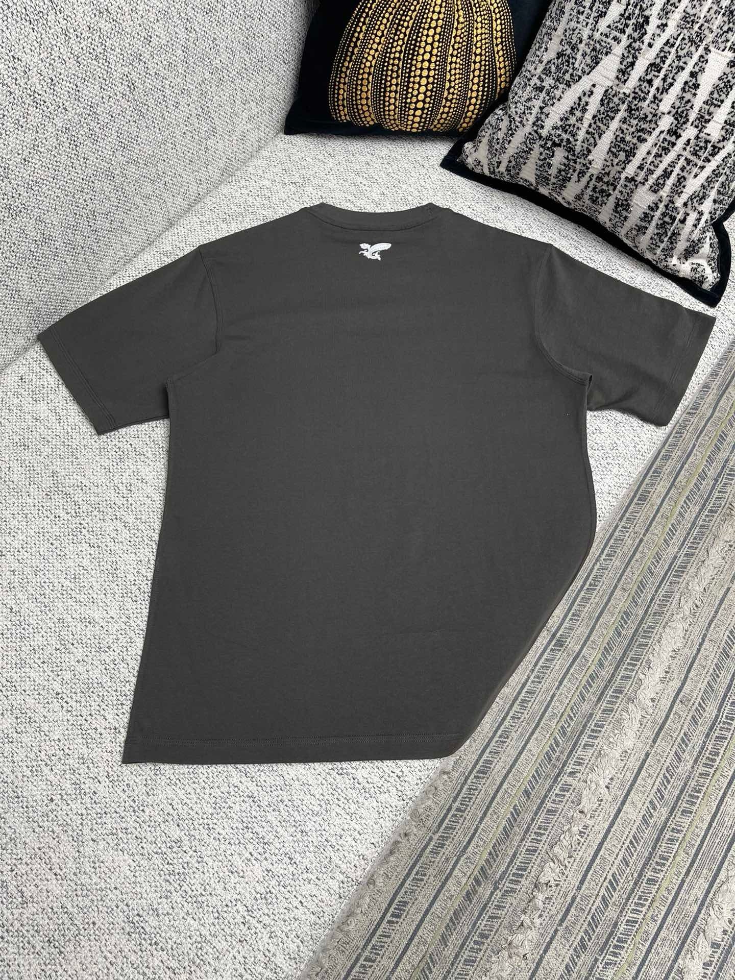 Black and Beige T-Shirt