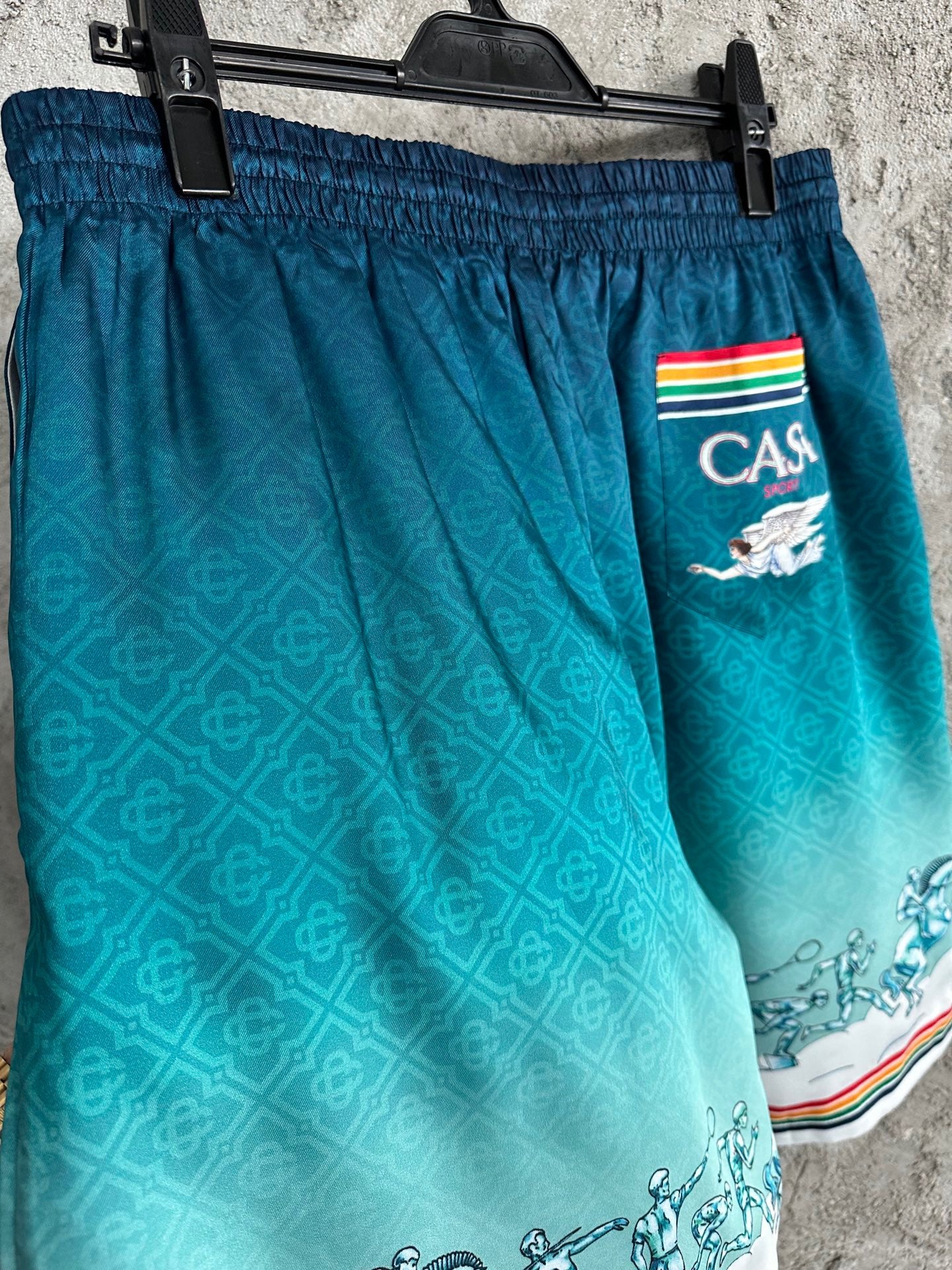 Multi-color Short