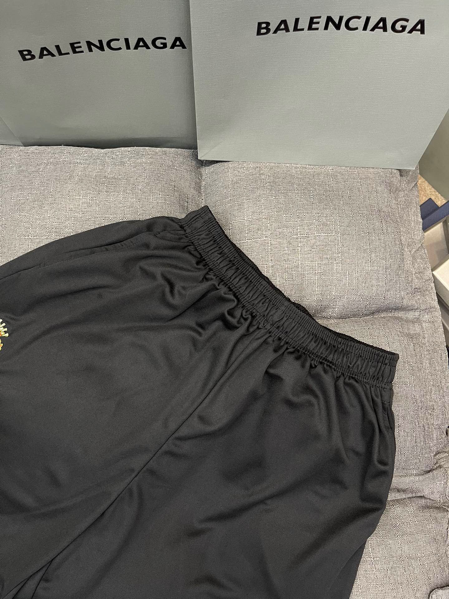 Black Short