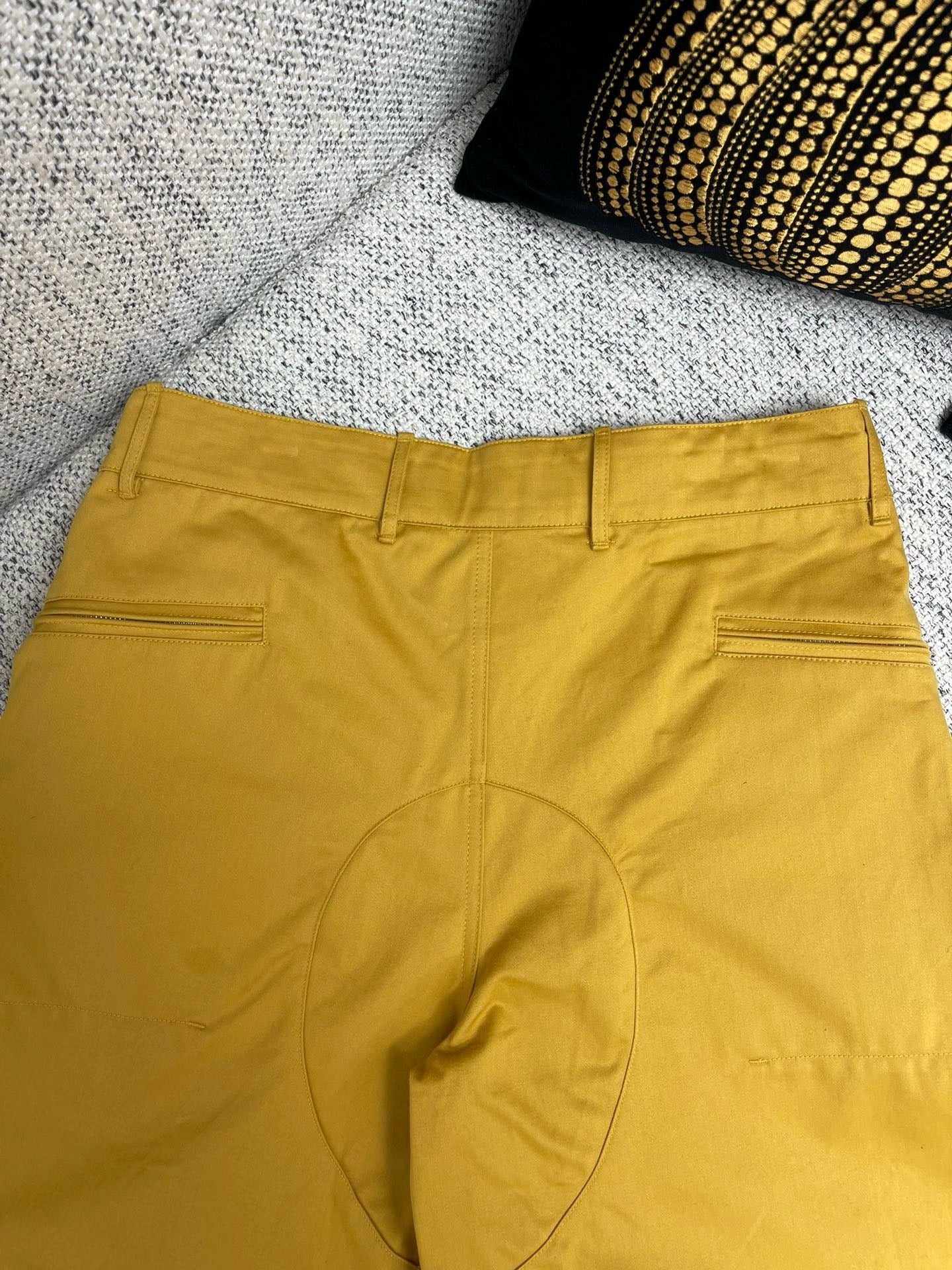 Multi-color Short