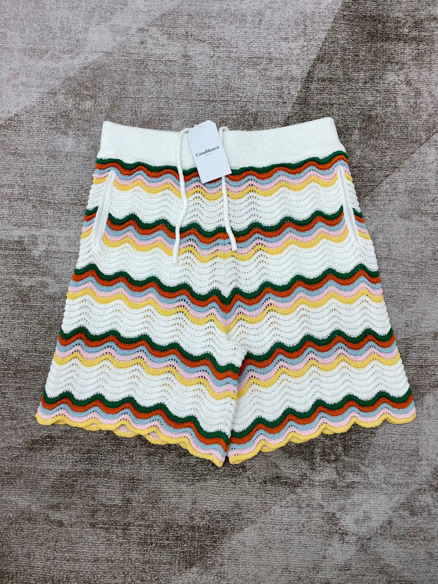 Multi-color Short