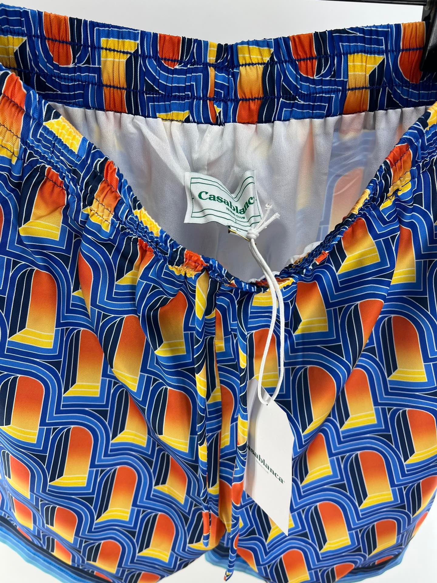 Multi-color Short