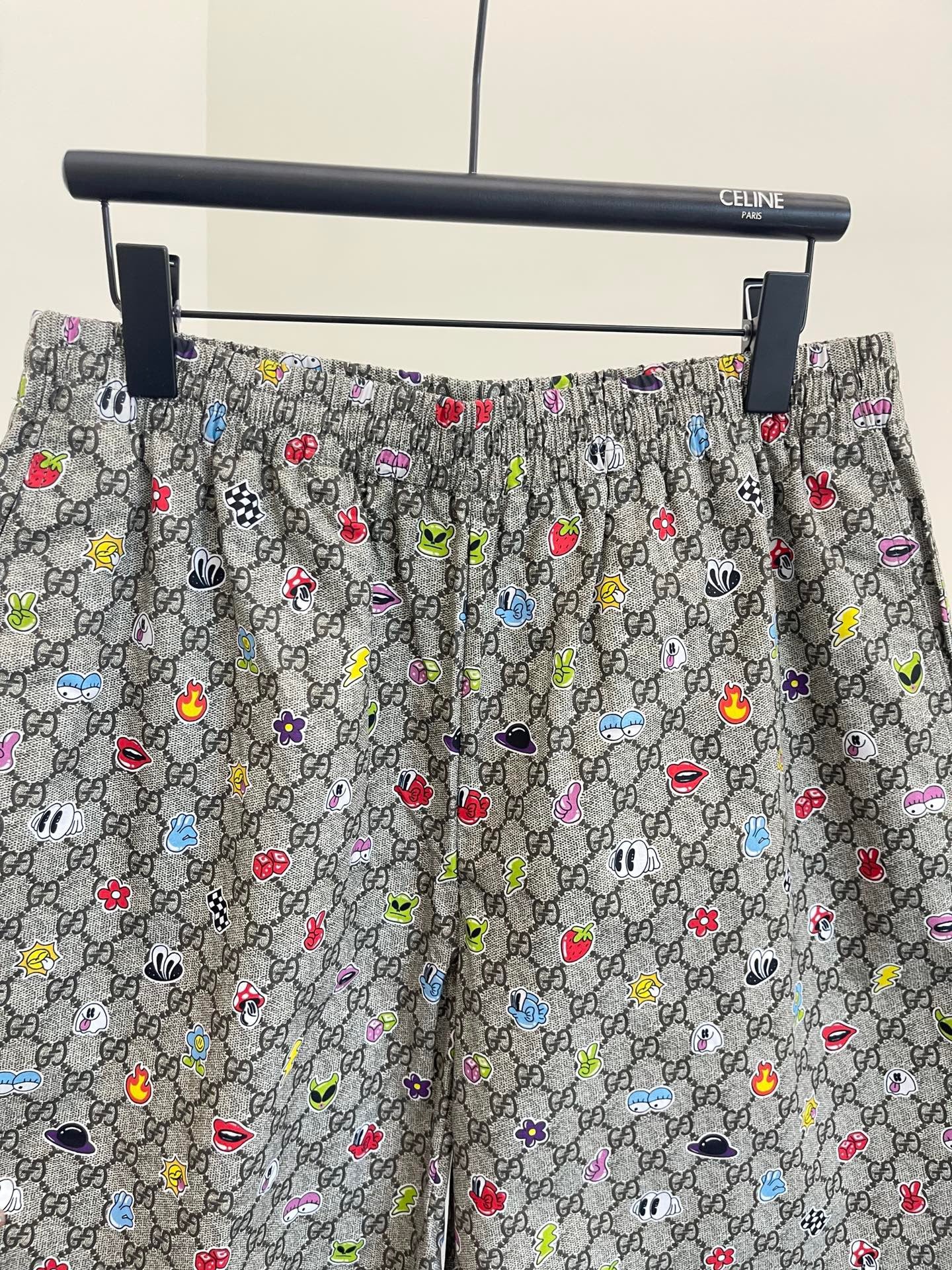 Multi-color Short