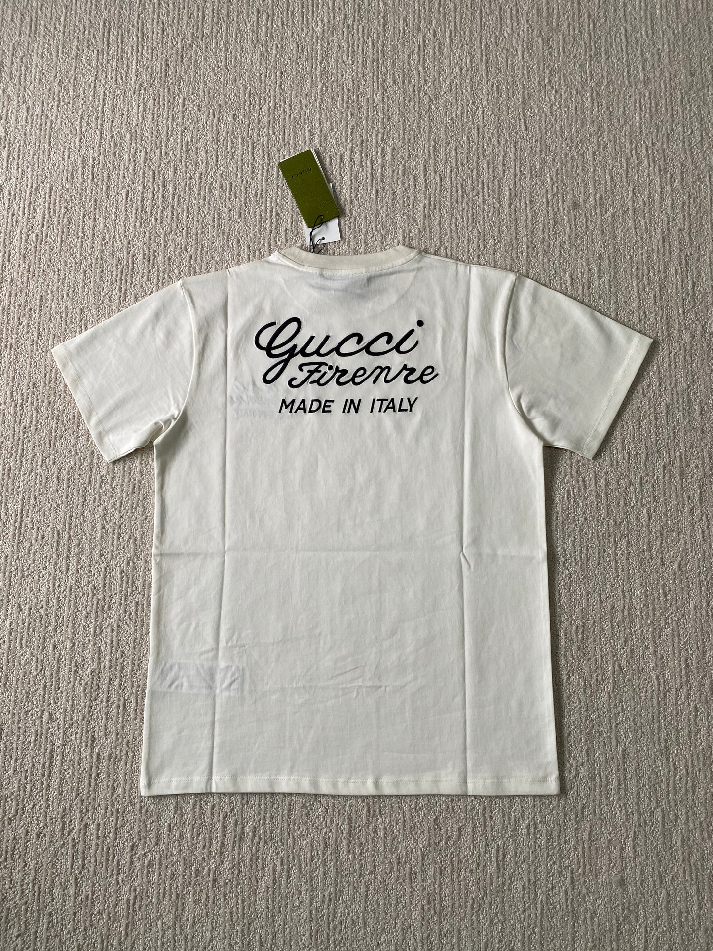 White T-shirt - Sizes S,M