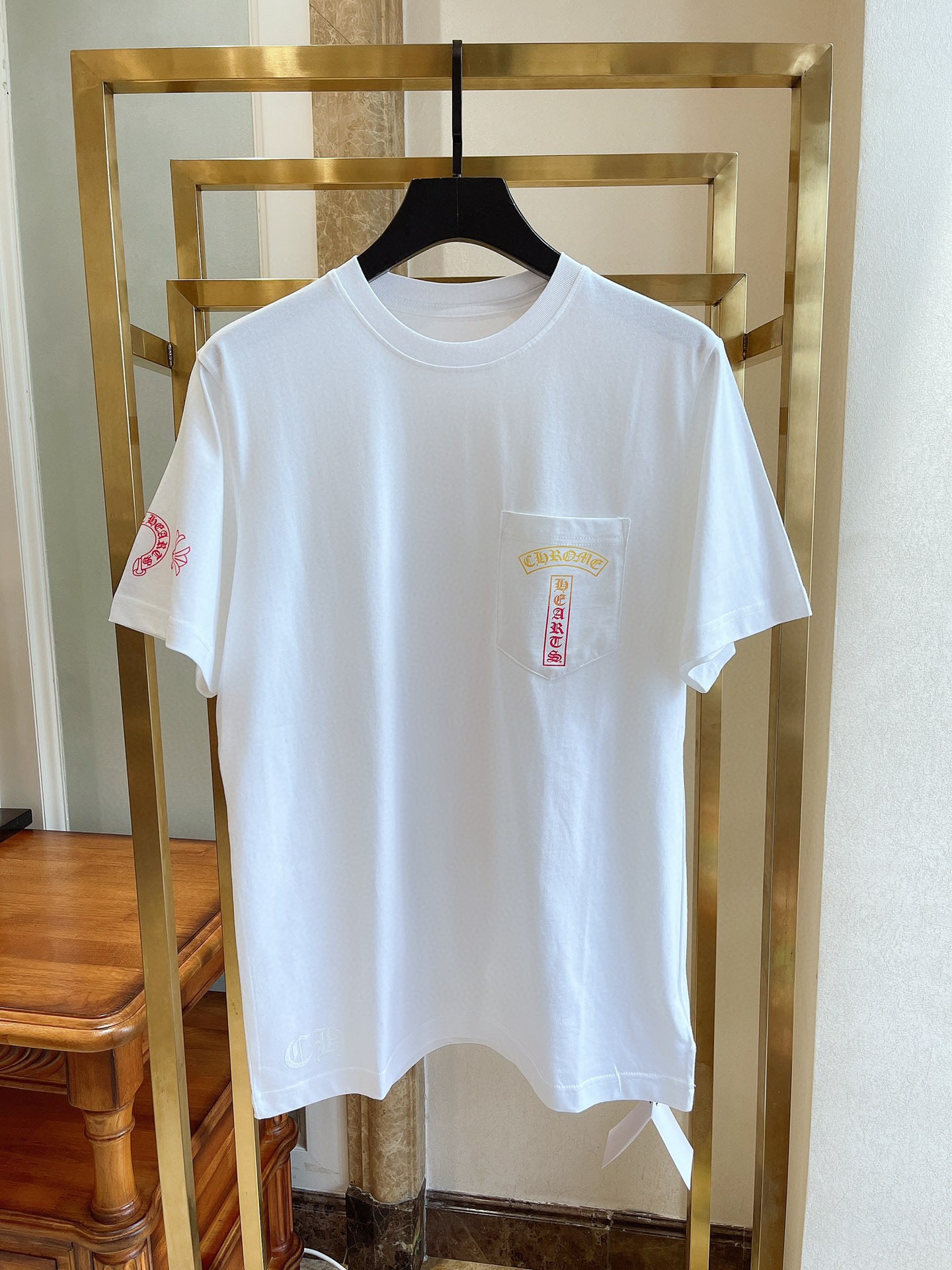 color T horseshoe Tee - Topmodareps